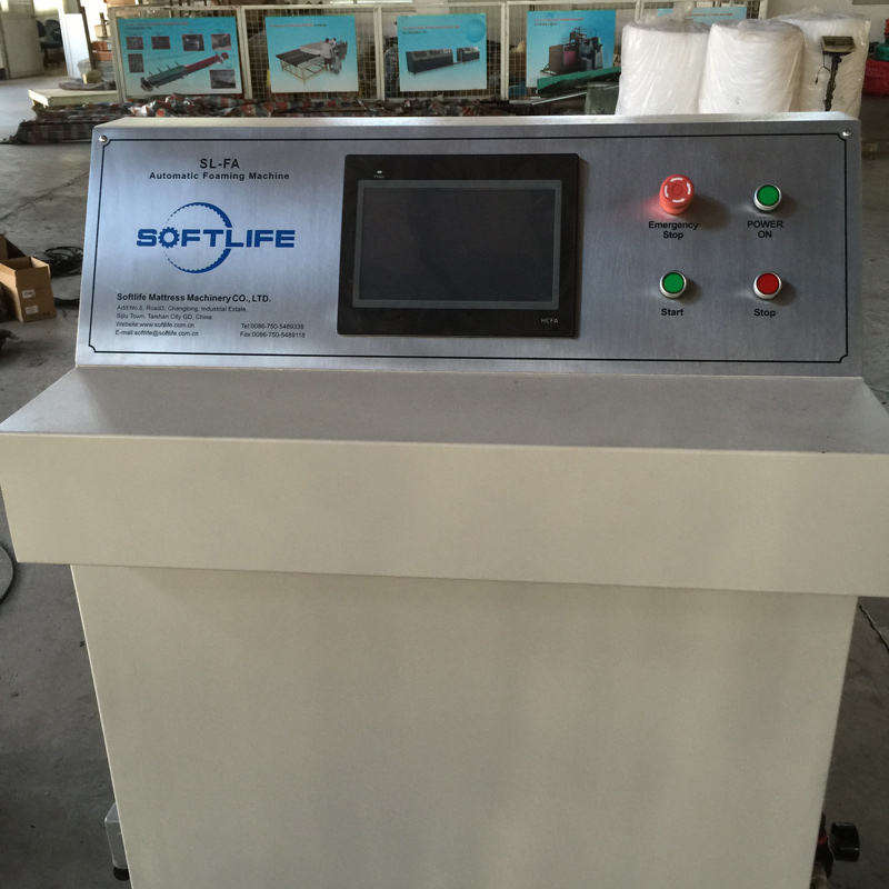 كثافة اليد العاملة في السوق الصينية هي آلة CNC للرغوة الأوتوماتيكية منخفضة الكفاءة